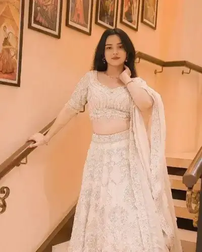 Escort Service In Deodar