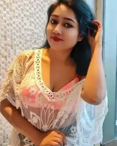 Escort Deodar